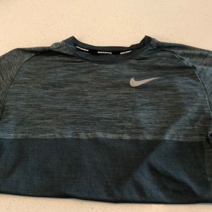 Nike Dri-Fit Knit Running Shirt Small Green